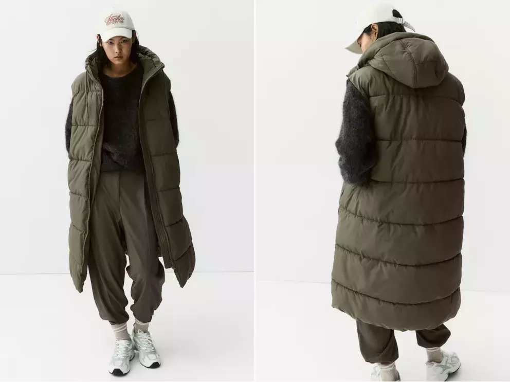 Vatovaná vesta s kapucí, různé barvy, H&M, 959 Kč