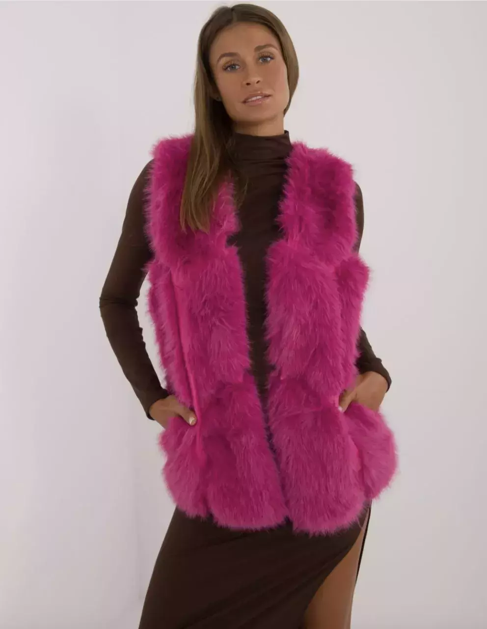 fuchsiová chlupatá zimní vesta