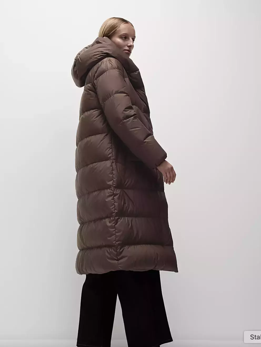 Dlouhý kabát s peřím a prachovým peřím