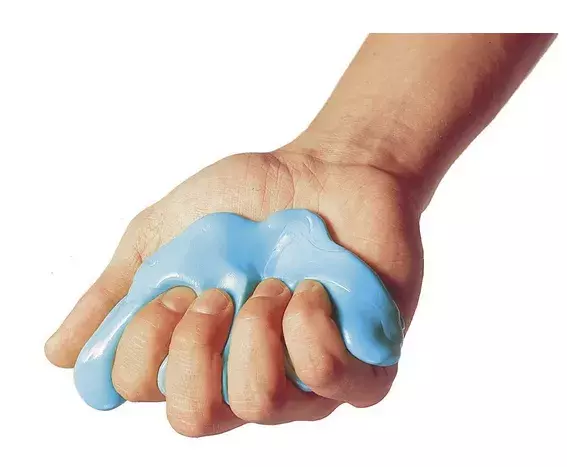 pomůcka k posilování prstů