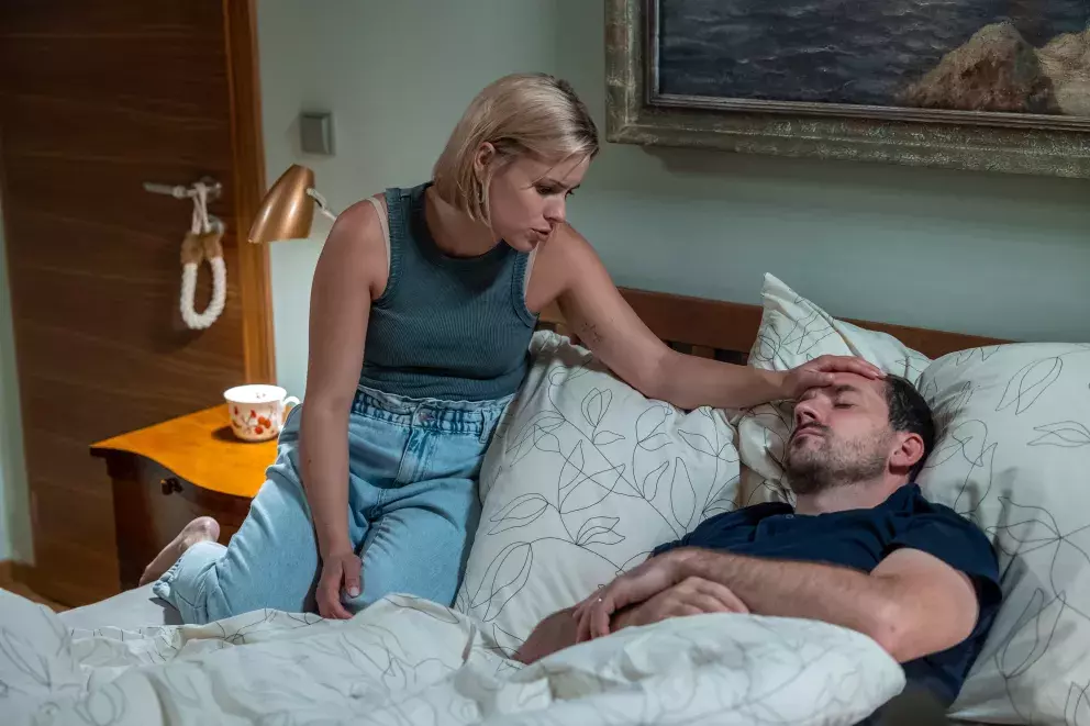 <p>Nekonečný seriál Ulice sleduje dramatické příběhy několika rodin žijících v sousedství</p>
