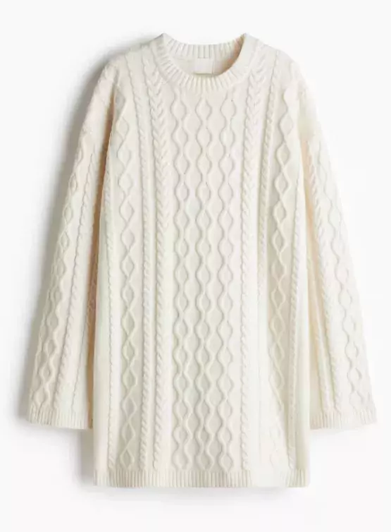 Pletené šaty s copánkovým vzorem, H&M, 899 Kč