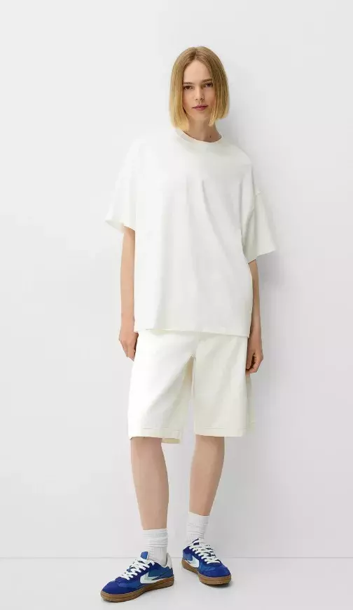 Základní triko, Bershka, 399 Kč