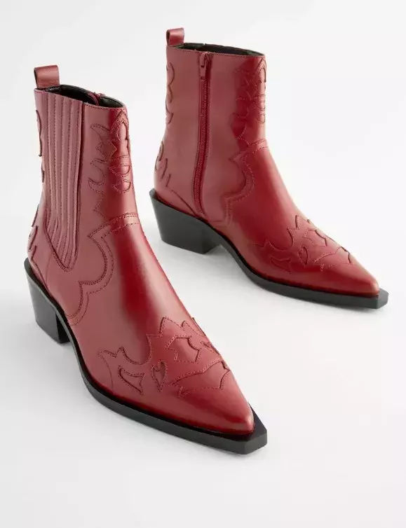 Kovbojské boty s ornamenty, Next, 3 240 Kč