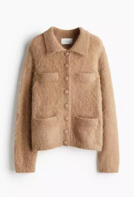 Propínací svetr z mohérové směsi, H&M, 1 360 Kč