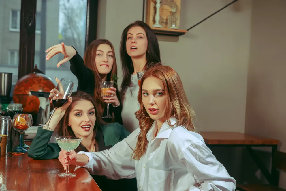 čtyři krásné a výrazné ženy