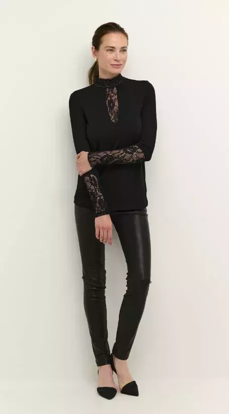 Top s krajkovými detaily, Culture, 1 320 Kč