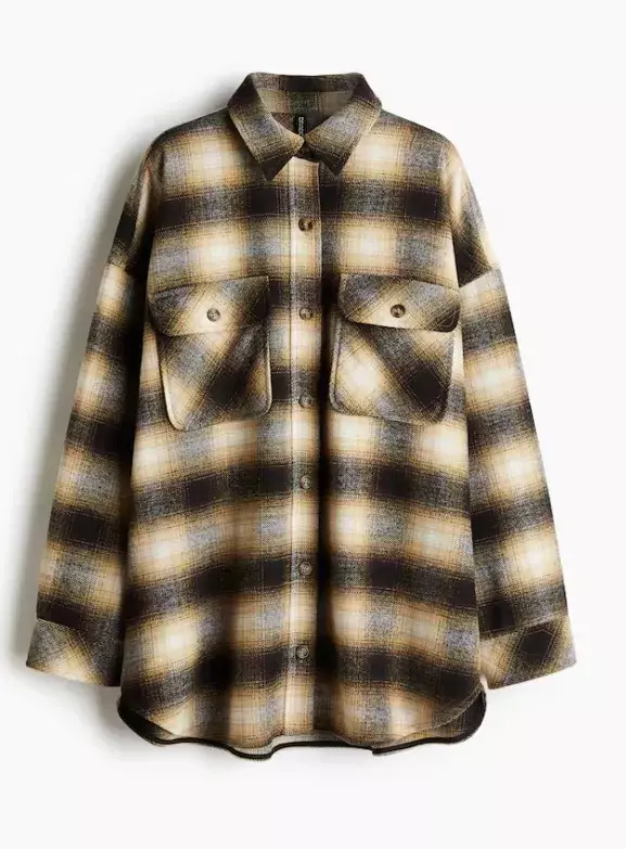 Oversized keprová košile, H&M, 599 Kč