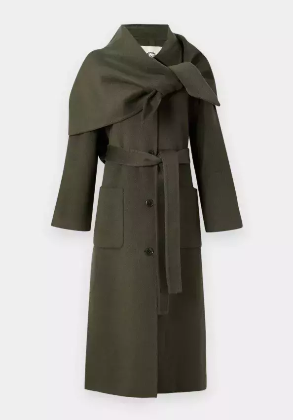 Kabát se šátkem, Sea, 17 862 Kč