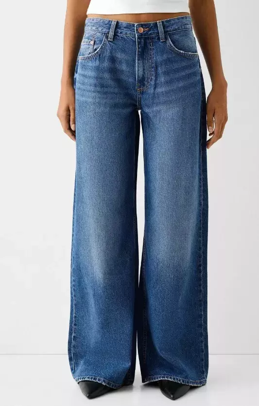 Džíny se širokými nohavicemi, Bershka, 849 Kč