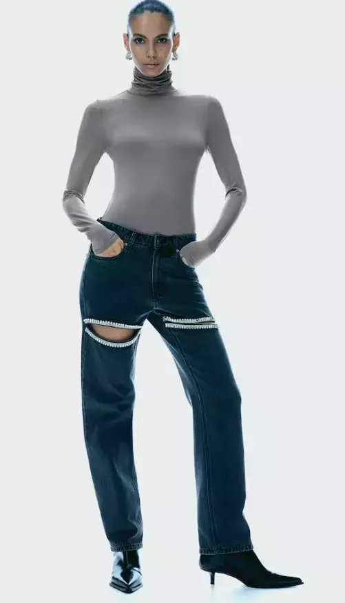 Body s rolákem, H&M, 359 Kč