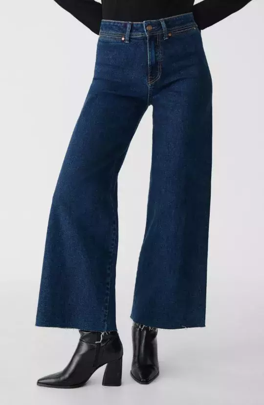 Široké džíny, Stradivarius, 699 Kč