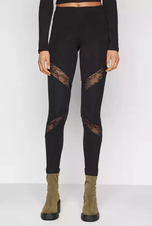 Legíny zdobené krajkou, Even&Odd, 408 Kč