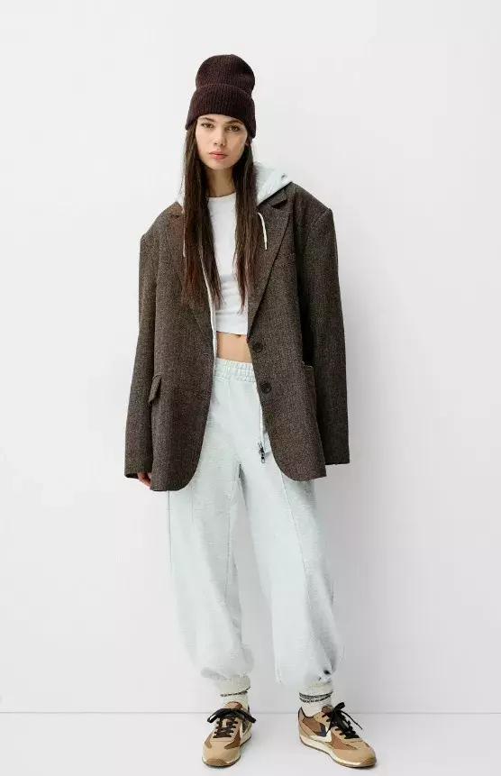 Oversized sako, Bershka, 1 499 Kč