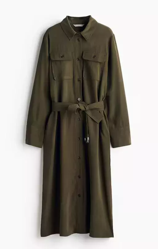 Košilové šaty s páskem, H&M, 959 Kč