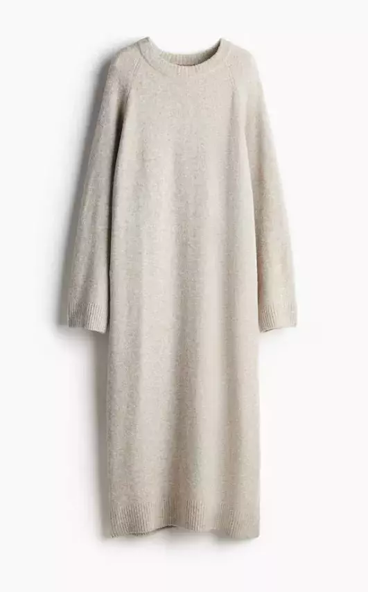 Pletené dlouhé šaty, H&M, 672 Kč