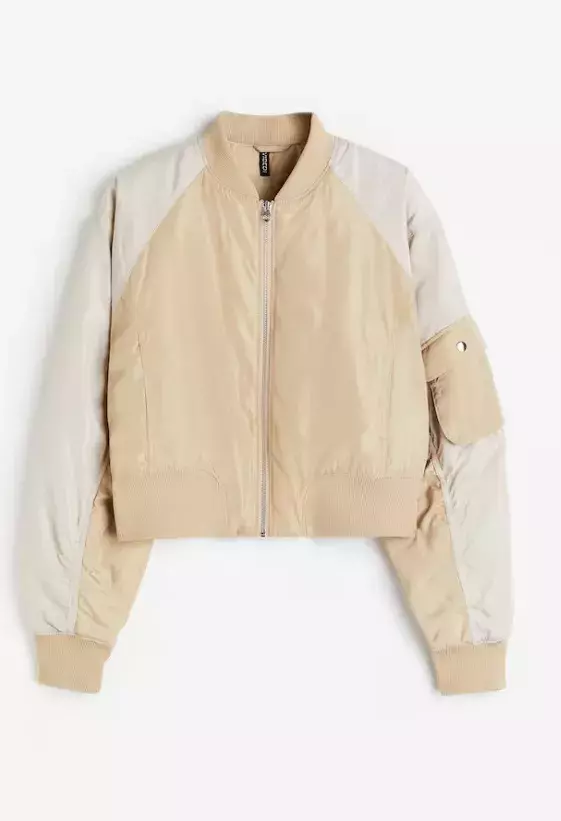 Vatovaný bomber, H&M, 549 Kč
