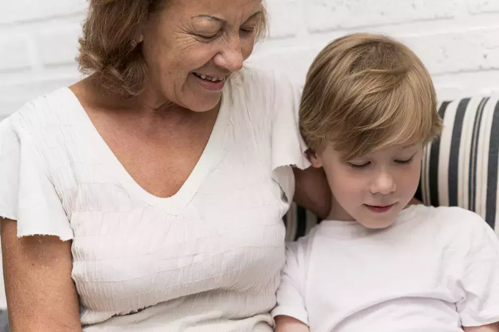 žena, dítě, vnuk, babička