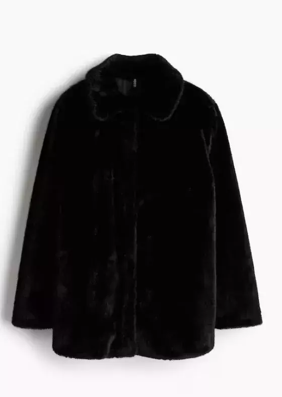 Kabát z umělé kožešiny, H&M, 1 199 Kč