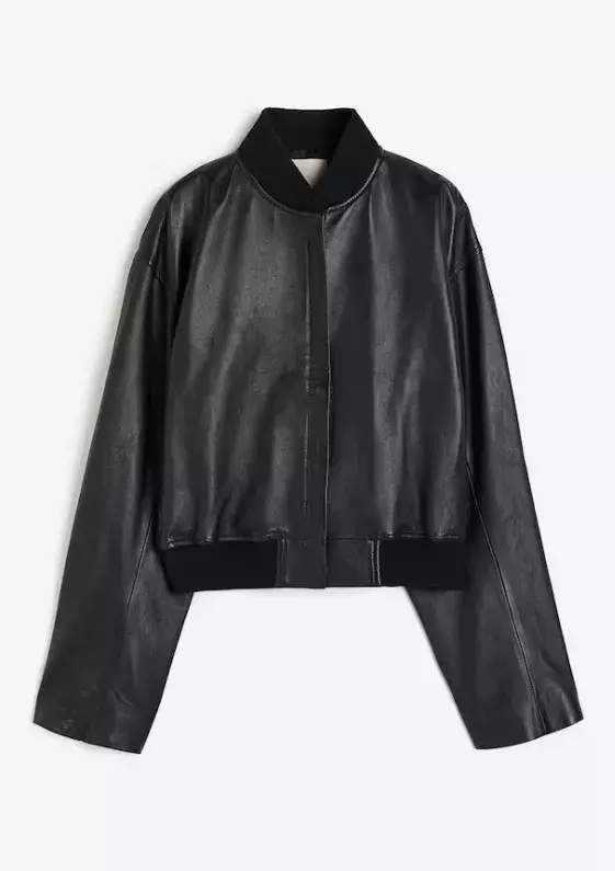 Kožená bunda, H&M, 8 999 Kč