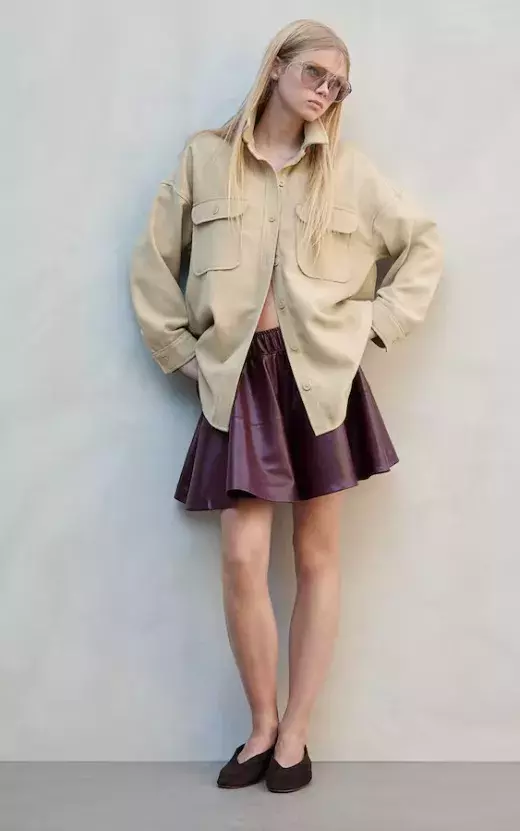 Oversized keprová košile, H&M, 599 Kč