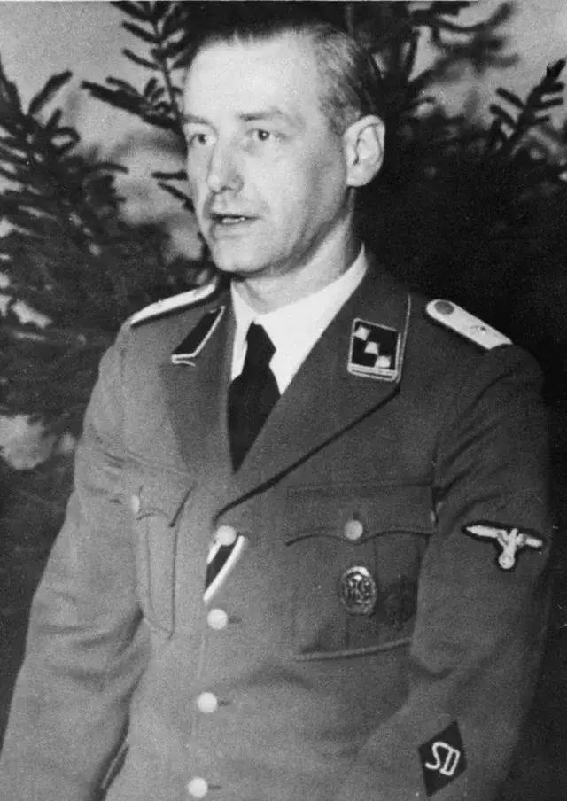 <p>Esesáci slavící Vánoce</p>
