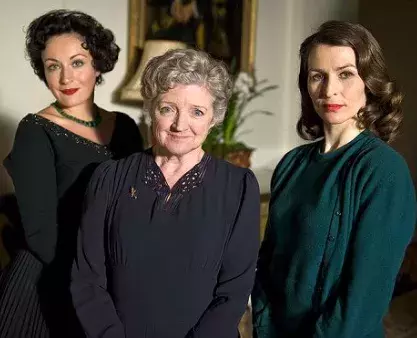 <p>V seriálu Slečna Marplová</p>
