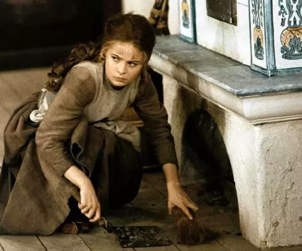 Tři oříšky pro Popelku