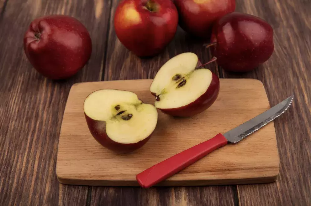 rozkrojené jablíčko