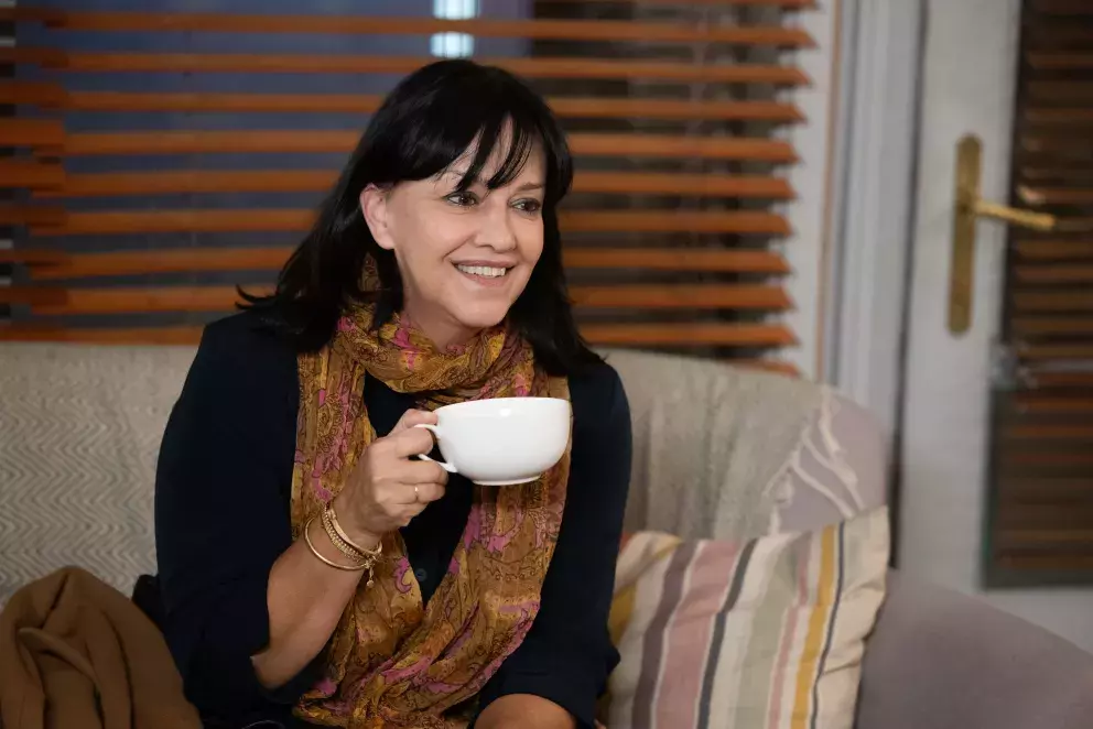 <p>Nekonečný seriál Ulice sleduje dramatické příběhy několika rodin žijících v sousedství</p>
