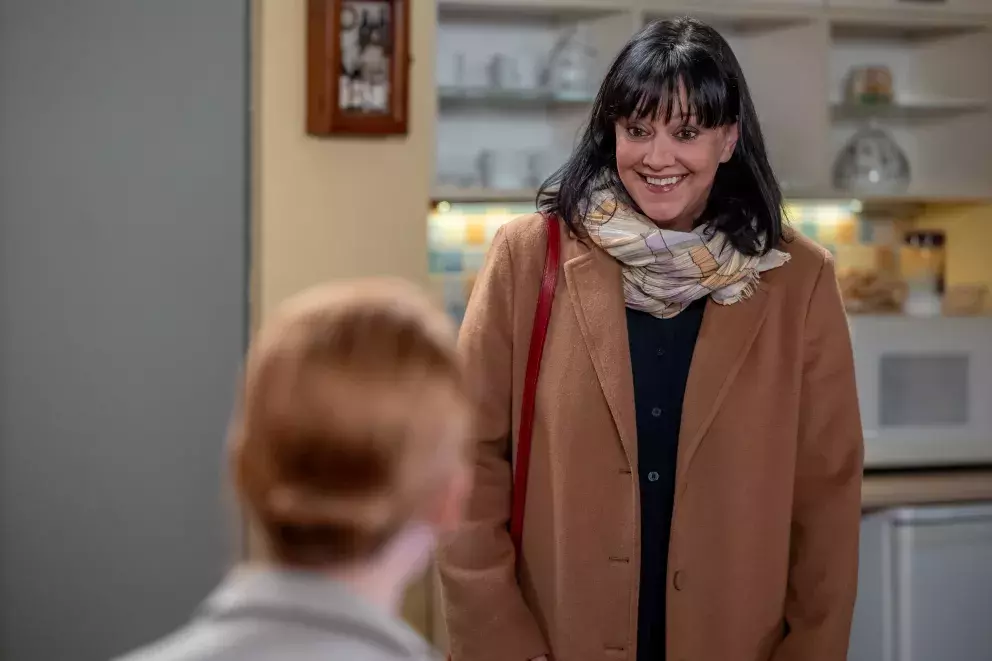 <p>Nekonečný seriál Ulice sleduje dramatické příběhy několika rodin žijících v sousedství</p>
