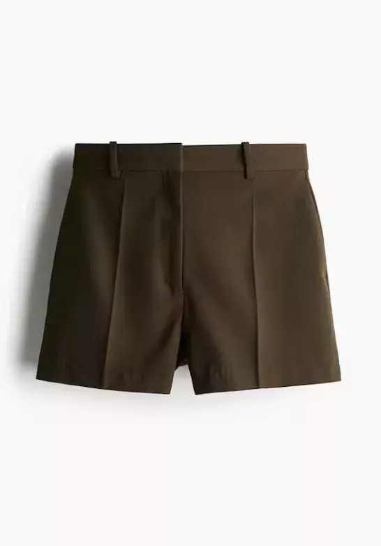 Elegantní šortky, H&M, 599 Kč