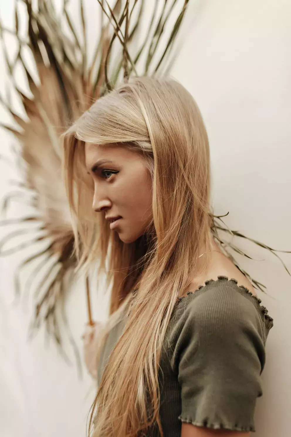 Žena s krásnými vlasy