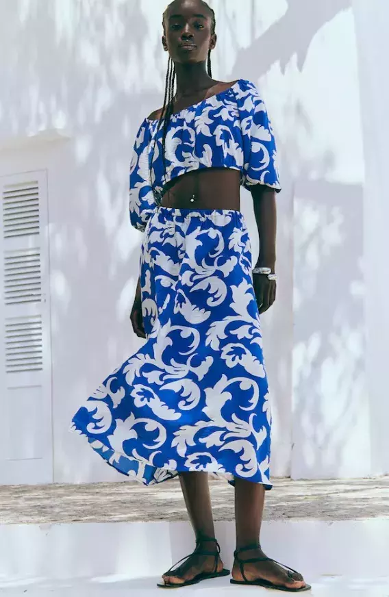 Lehká halenka, H&M, 359 Kč