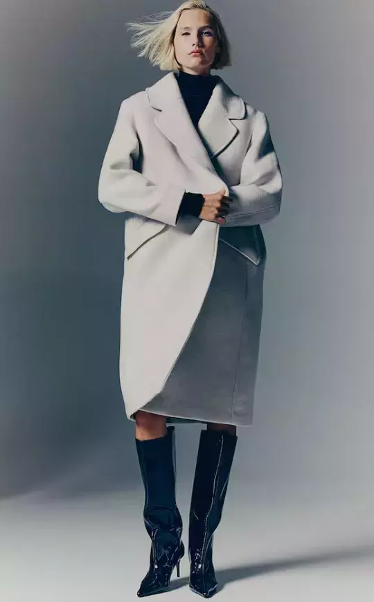 Dvouřadový kabát, H&M, 1 459 Kč