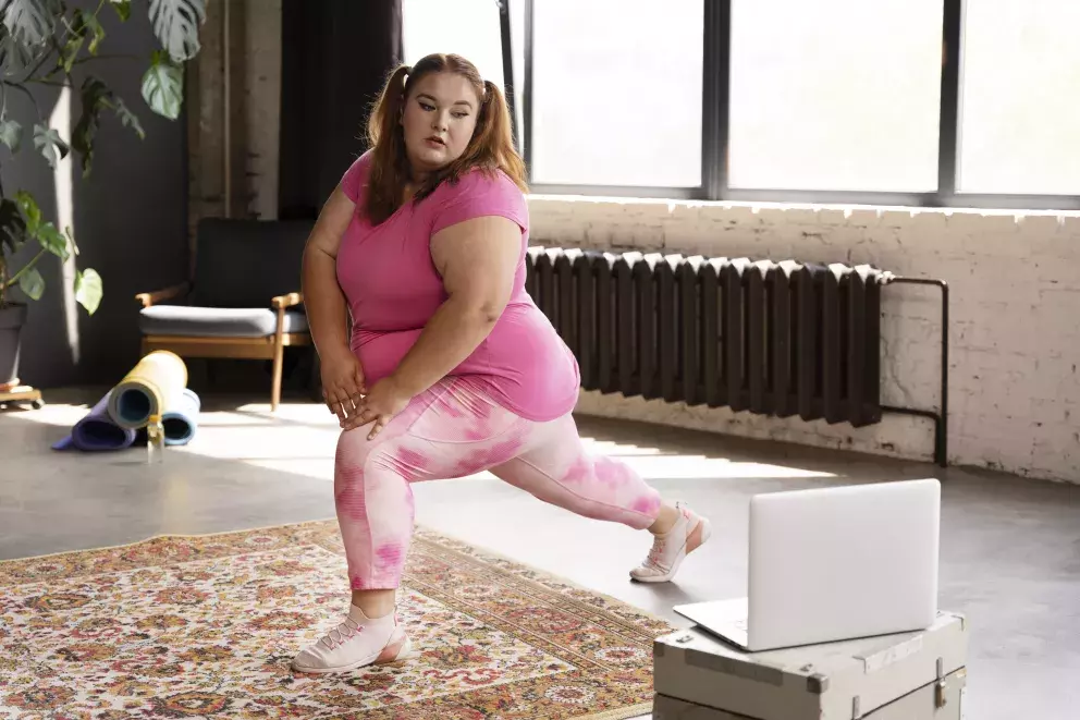 žena, kila navíc, hubnutí, cvičení