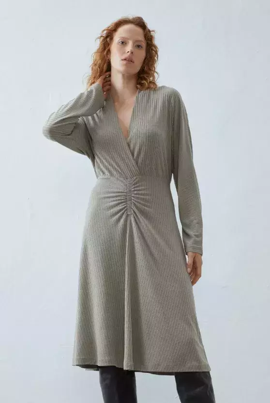 Řasené šaty, Anna Field, 808 Kč