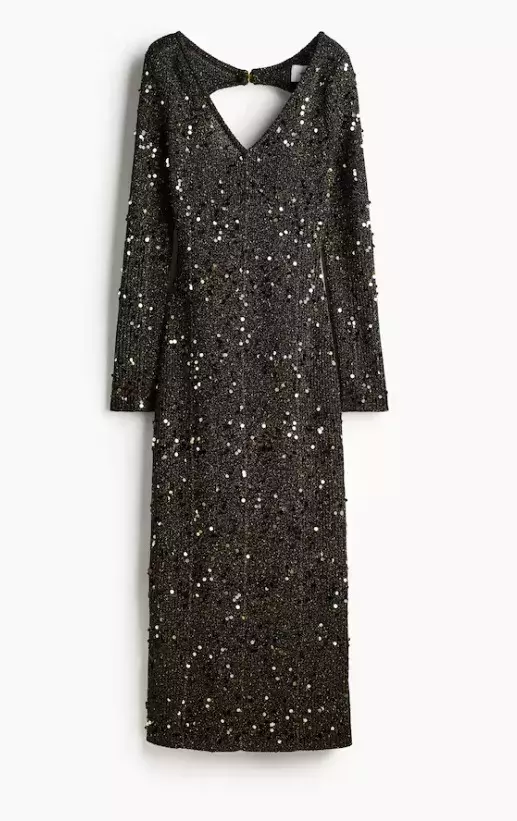 Šaty z žebrovaného úpletu s flitry, H&M, 1 899 Kč