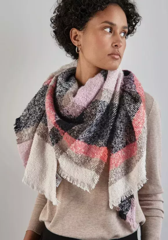 Hřejivý šátek, Street One, 949 Kč