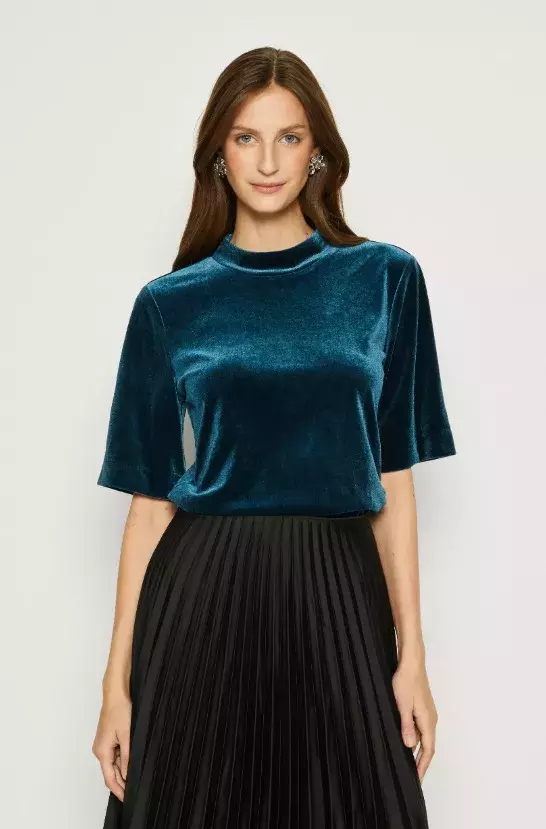 Sametový top, b.young, 860 Kč