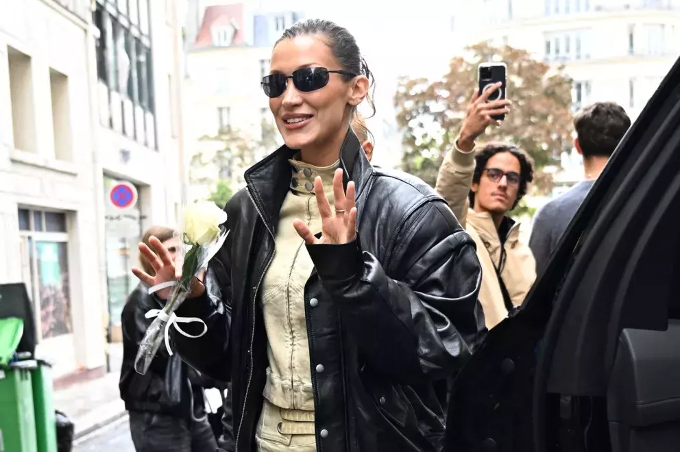 Bella Hadid na Fashion Week v Paříži 