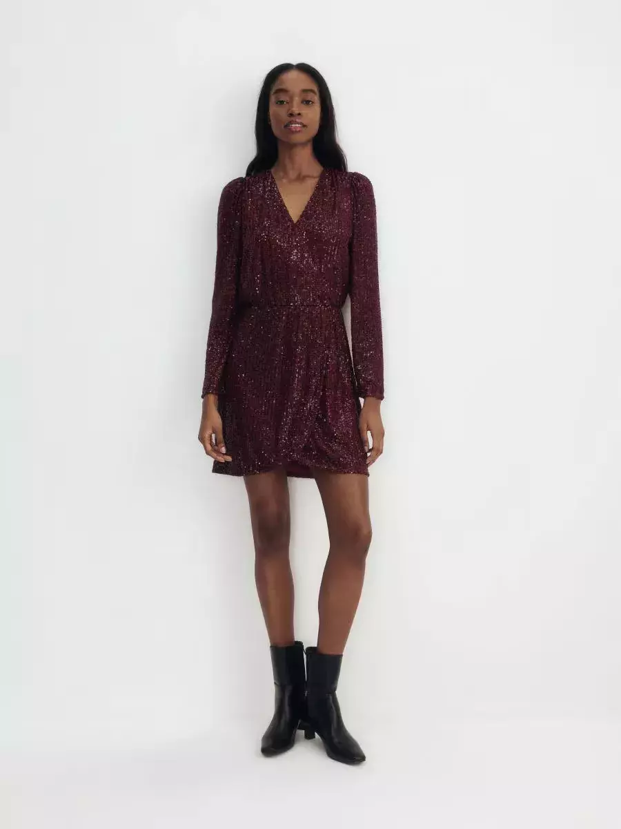 <p>Reserved 799 Kč</p>
