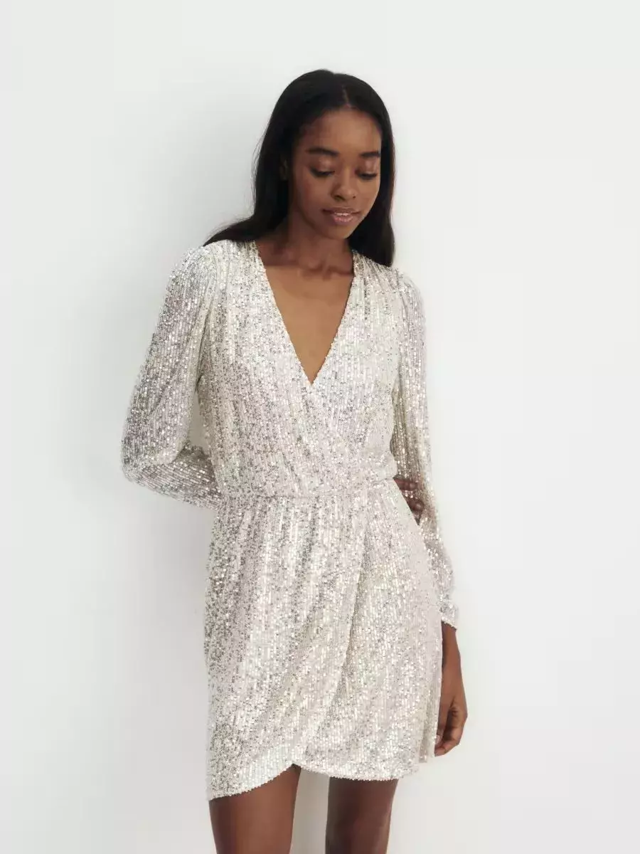 <p>Reserved 799 Kč</p>
