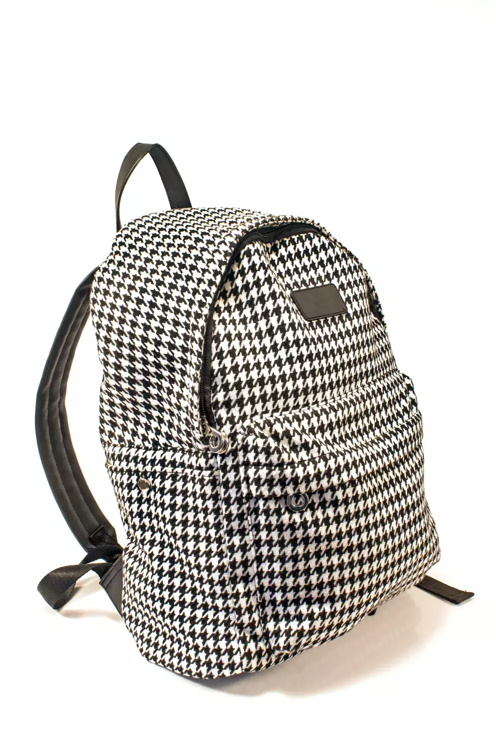 Kohoutí stopu můžete nosit i na doplňcích. 