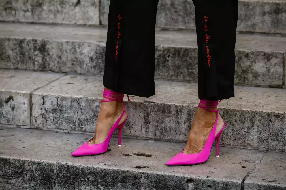 Co se týče bot, nabídka extravagantních kousků je více než pestrá. 