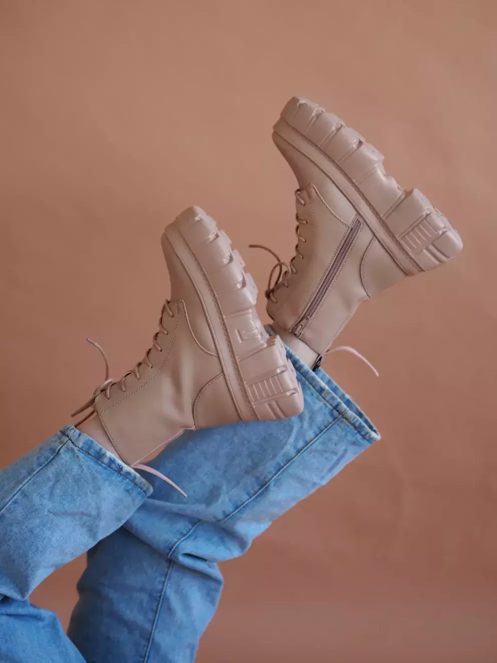 Výška platformy se může výrazně měnit. 