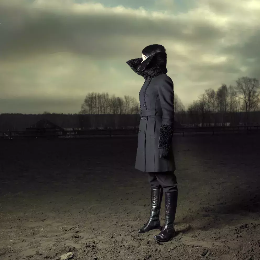 Narazit můžete také na extravagantní modely, například ve stylu tohoto kabátu. 