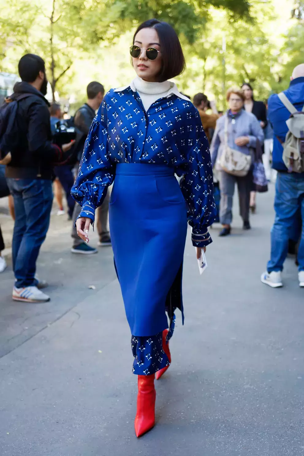 Co-ord sety mohou mít řadu podob, zde kousek v královsky modré barvě. 