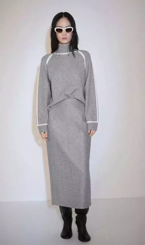 Dámský svetr, Mango, 999 Kč