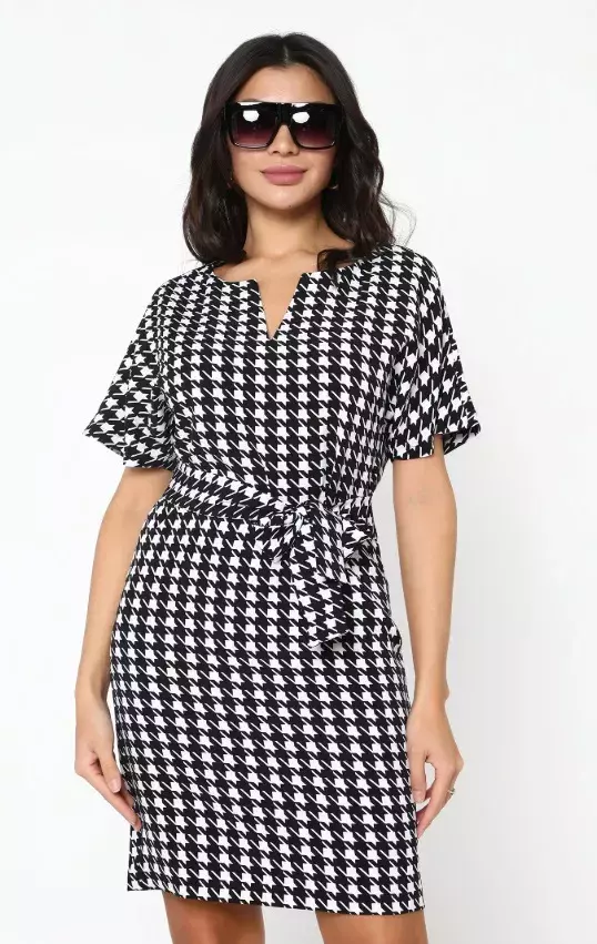 Pouzdrové šaty, Awesome Apparel, 1 546 Kč